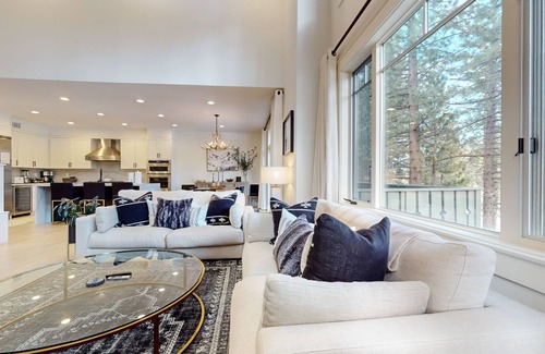 Mammoth Lakes House | NEW! Timbers #12 (4-Bedroom Townhouse) with Pool and Golf Course view