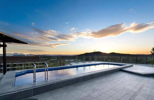 Lyneham Apartment | New to VRBO: Deluxe Studio Apartment in the Center of Canberra