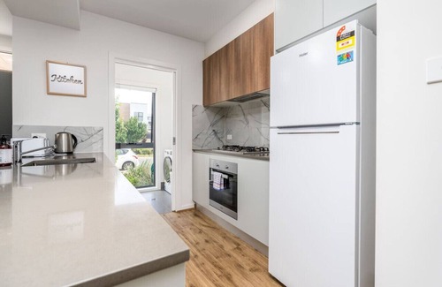 Lawson House | New to VRBO: Light Filled 2BR/2BA Townhouse