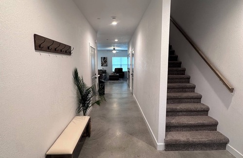 Quincy House | New Townhome in the Q-Town!