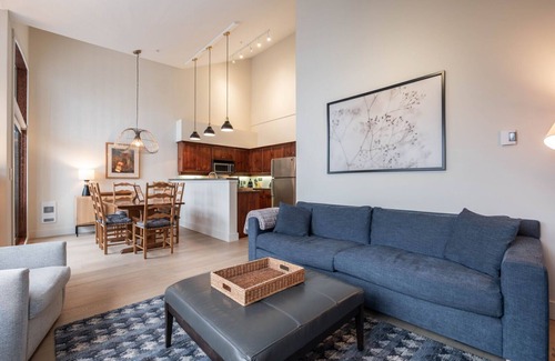 Nordic Estates Condo | NEW! Townhome | Wifi | Complex hot tub | BBQ