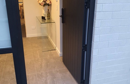 Hamilton House | New Townhouse in Central Location