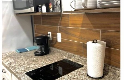 Pinellas Park House | “NEW” Traveler’s Getaway