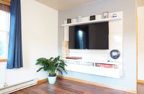 Lake Placid Apartment | *NEW - Trillium Nest - Private and Quiet 2BR 1 Bath with parking garage