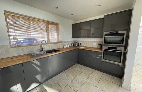 Downderry House | New - Unique Cornish seaside retreat with stunning sea views