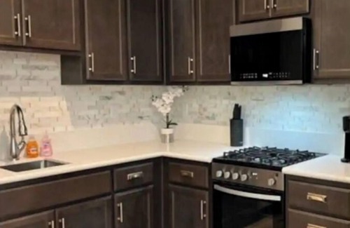 Martinez House | NEW! Updated guest house!