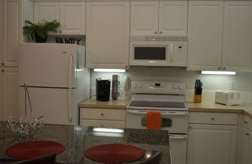Kissimmee House | New & Updated Peaceful family townhouse in Kissimmee, FL
