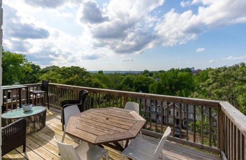 Five Points South House | NEW Urban Elegance - Scenic 2BR City Views