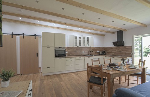 Brookmerland House | NEW! Vacation cottage Upgant