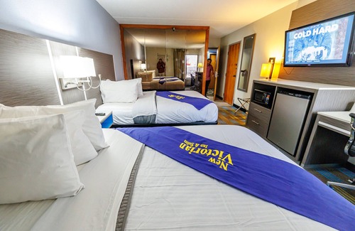 South Central Omaha Hotel | New Victorian Inn & Suites