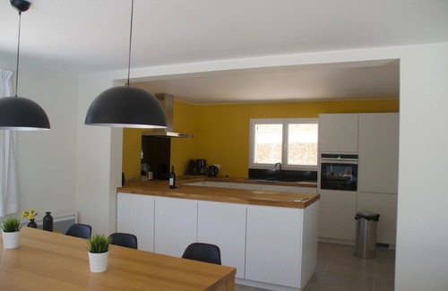 Allemagne-en-Provence Villa | New villa with private pool, 10 persons