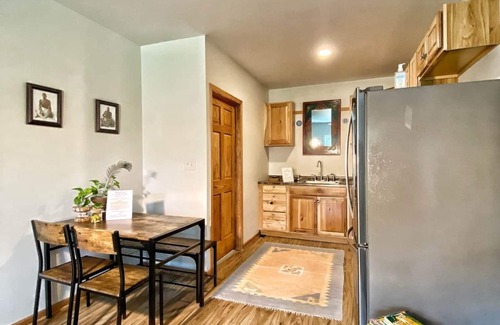 New Vrindaban Apartment | New Vrindaban: Gopinath - sleeps six