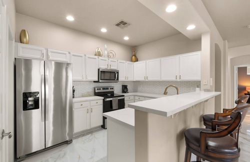 McDowell Mountain Ranch Condo | NEW Where CHIC meetsThompson Peak N. Scottsdale Hike-Bike-Golf WW, TCP, Kierland