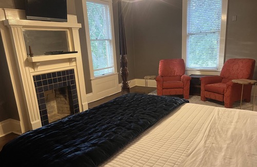Wright House | NEW!!! Willow Belle Mansion set in picturesque in Scott, Arkansas. 5BR/3.5BA