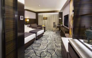 Tsim Sha Tsui Hotel | New World Millennium Hong Kong Hotel