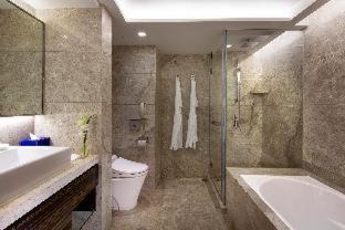 Tsim Sha Tsui Hotel | New World Millennium Hong Kong Hotel