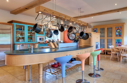 Witney House | New Yatt Farm - sleeps 19 guests in 7 bedrooms