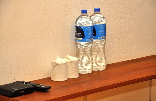 Kudapaduwa House | New York Guest House