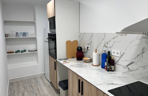Castellet i la Gornal Bed & Breakfast | New zen loft