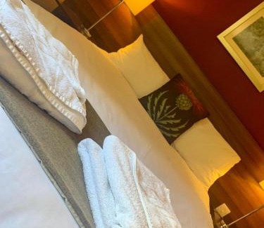 Newburgh Hotel | Newburgh Inn