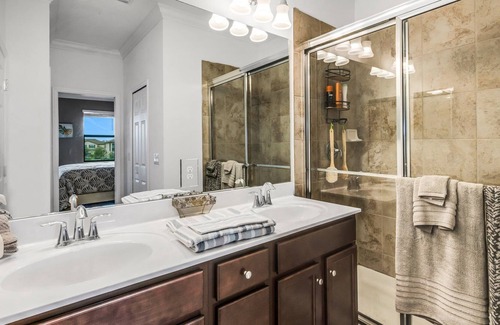 Gran Paradiso House | Newer 2022 Immaculate 4/2.5 Townhome Lake View in Resort Style Community