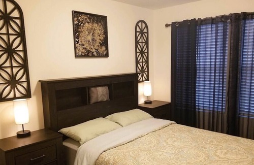 Layton House | Newer 3-Bedroom/Dedicated Workspace/2-car garage/ near Hill AFB & Snowbasin.