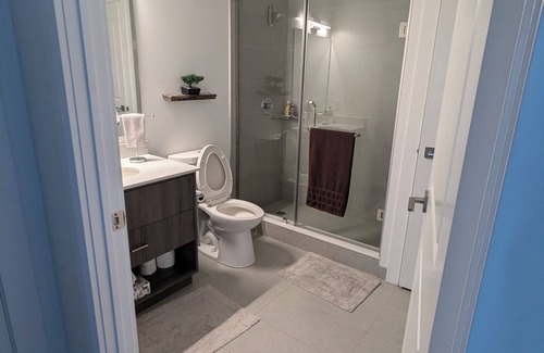 Cambridge Condo | Newer Condo beside Hamilton Theatre and Tapestry Hall, 5-minute walk to downtown