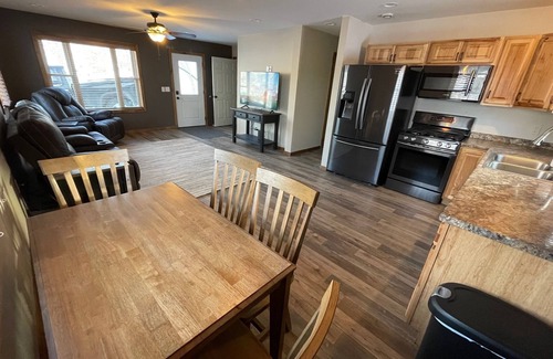 Grand Rapids House | Newer Home, Perfect South End Location, Coffee Shops/Dining/Shopping