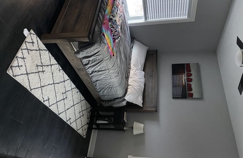 Fond du Lac House | Newer house on wooded lot