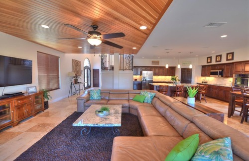 Moovalya Keys House | Newer Luxury Home - Just Bring Your Boat!