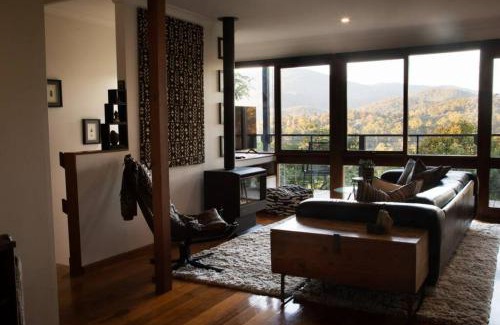 Healesville House | Newgrove Views