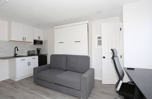 North Park Hill Condo | Newley remodeled studio in Denver/Park Hill