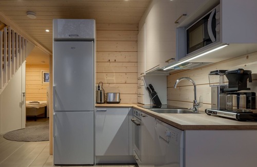 Yllasjarvi Cabin | Newly-build Miilu B1 Cabin at Ylläsjärvi lake