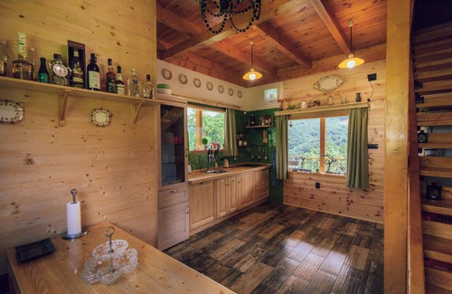 Montenegro Ski Chalet | Newly build River-views split level Chalet Tara