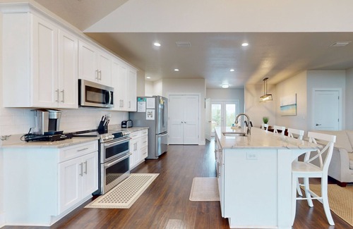 Surf Side Shores House | Newly-Built Coastal Oasis with Ocean Views, Deck, Central AC, & WiFi - Dogs OK