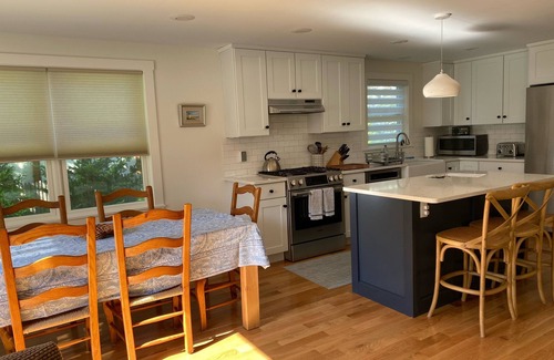 Vineyard Haven House | Newly built house, Central A/C, Walk to ferry, beach, and town