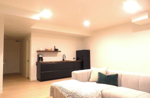 Heber House | Newly Built Luxury Mountain Home, 18 min to Park City