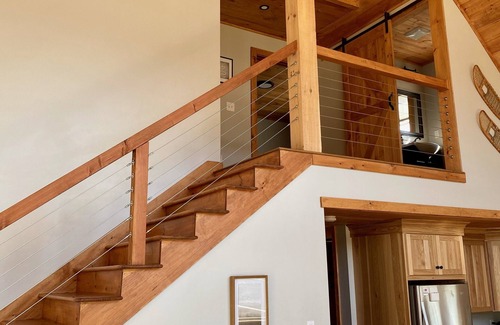 Danbury House | Newly built ragged mtn ski house