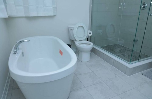 Pickering House | Newly Built Spacious Retreat: 3BDR & 2.5 Bath