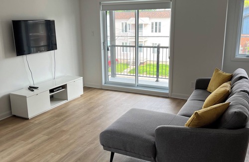 Valleyfield Apartment | Newly built modern and cozy apartment