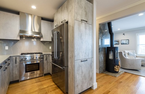 Westbrook House | Newly Constructed 3 Bedroom, 2 Bath Home on 12.5 Acres, Water Access and Views