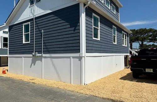 Lavallette House | Newly Constructed ~ 3BR ~ 2 Bath 1 block to the Beach Pet Friendly
