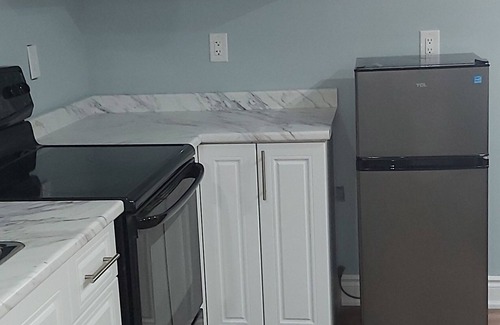 Brampton Apartment | Newly Constructed Cozy Basement Suite With A Side Entrance. A Perfect Gateway.