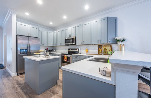 Ybor City House | Newly constructed modern home in Ybor City