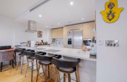 Sands End Apartment | Newly furbished Chelsea flat next to Thames