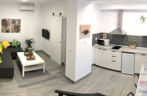 Distrito Noroeste Apartment | Newly Inaugurated Apartment with Private Parking in Central Córdoba