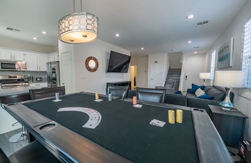 Enterprise House | NEWLY LISTED - Beautifully Remodeled 5 bedroom home, Large Gazabo with Spa!
