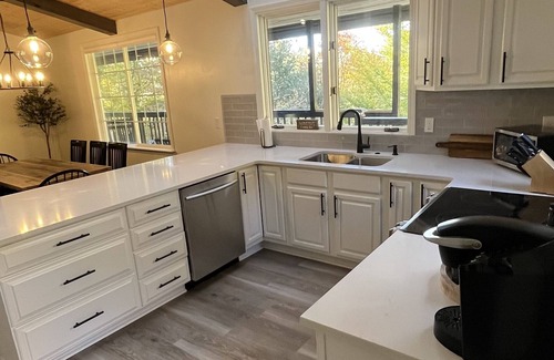 Carbon Hill Cabin | Newly Listed secluded cabin in Hocking County