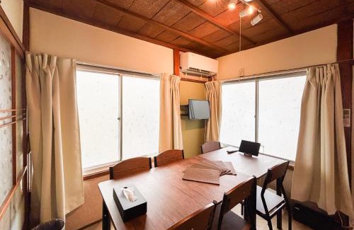 Kinugawa Onsen House | Newly Opened Kinugawa Onsen surrounded by nature, entire house available for rent, accommodates up to 7 people, 8-minute walk from the nearest station