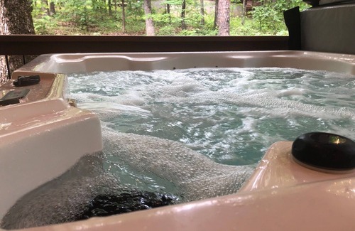 Broken Bow Cabin | Newly Redecorated Deer Valley Cabin Features Secluded Hot Tub and Campfire by Redawning